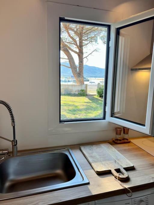 Holiday home Maison Chaleureuse En Plein Coeur Du Centre Saint-Florent (Corsica)